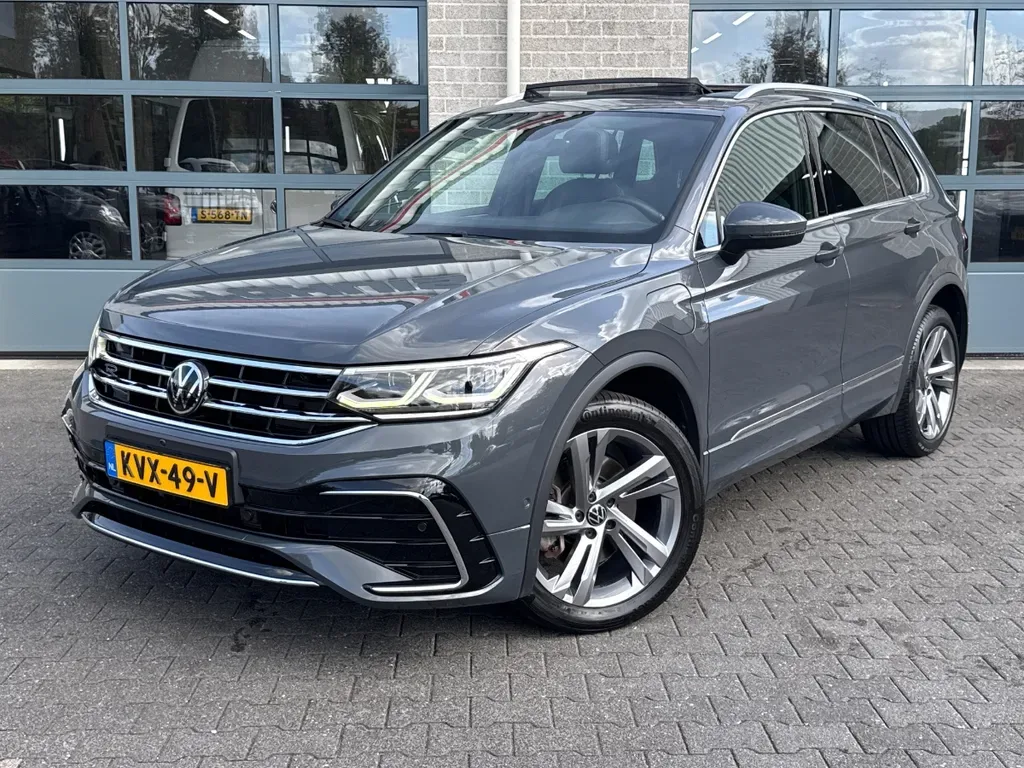 Volkswagen Tiguan (2023) — foto 1
