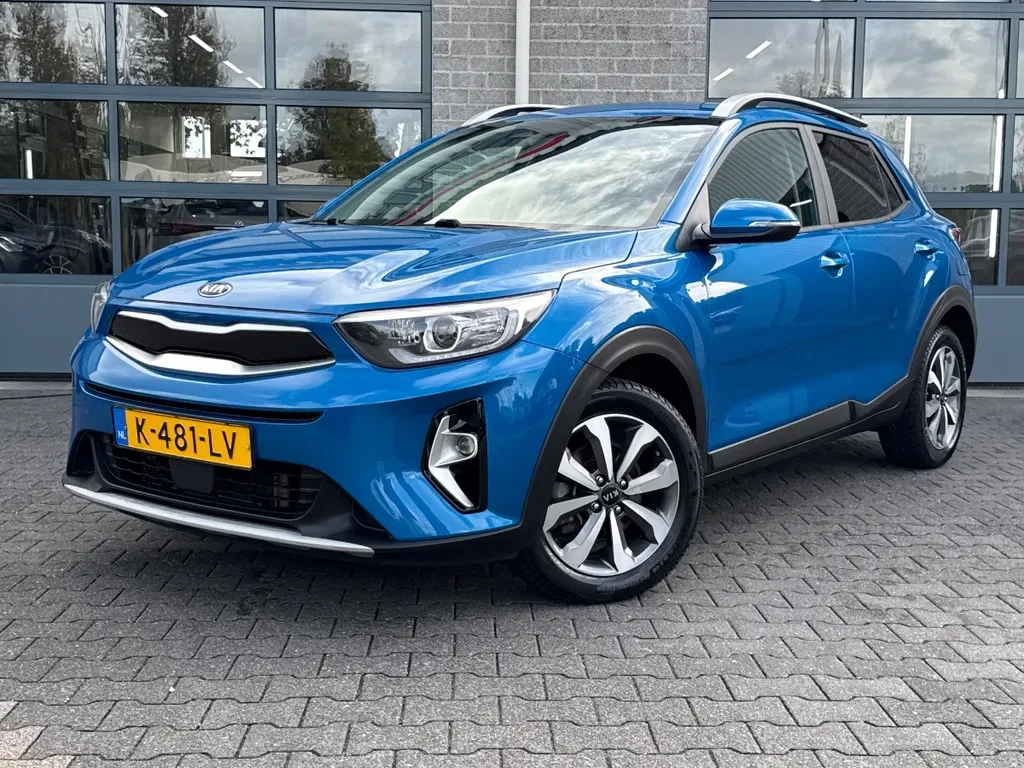 Kia Stonic (2021) — foto 1