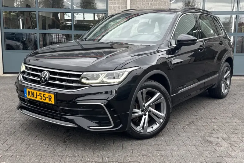 Volkswagen Tiguan (2022)
