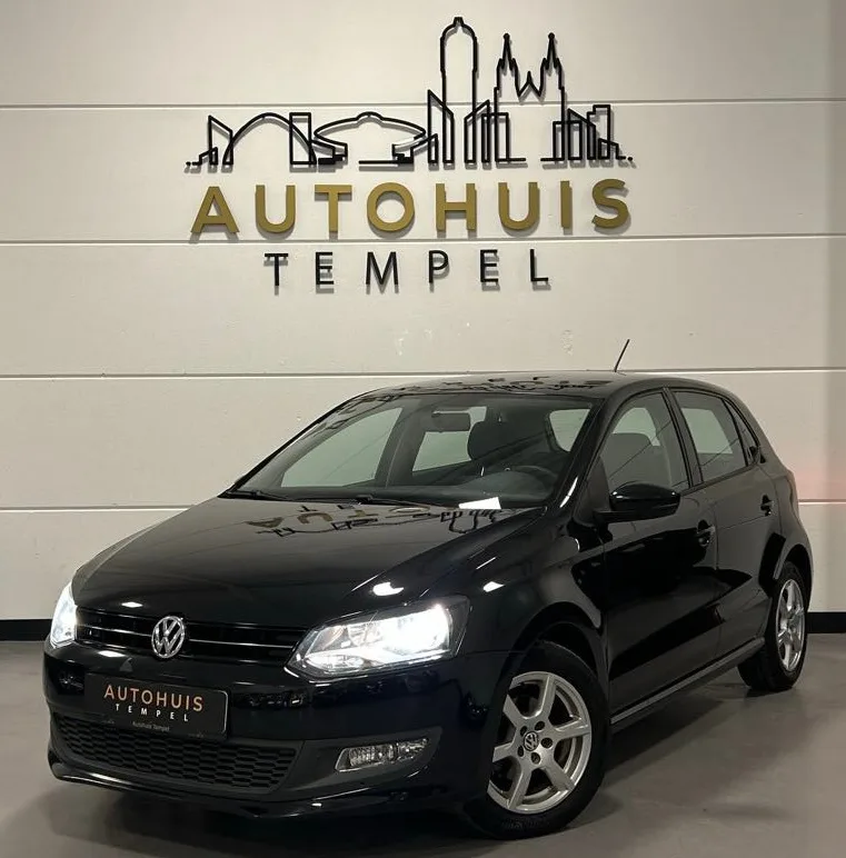 Volkswagen Polo (2012) — foto 1