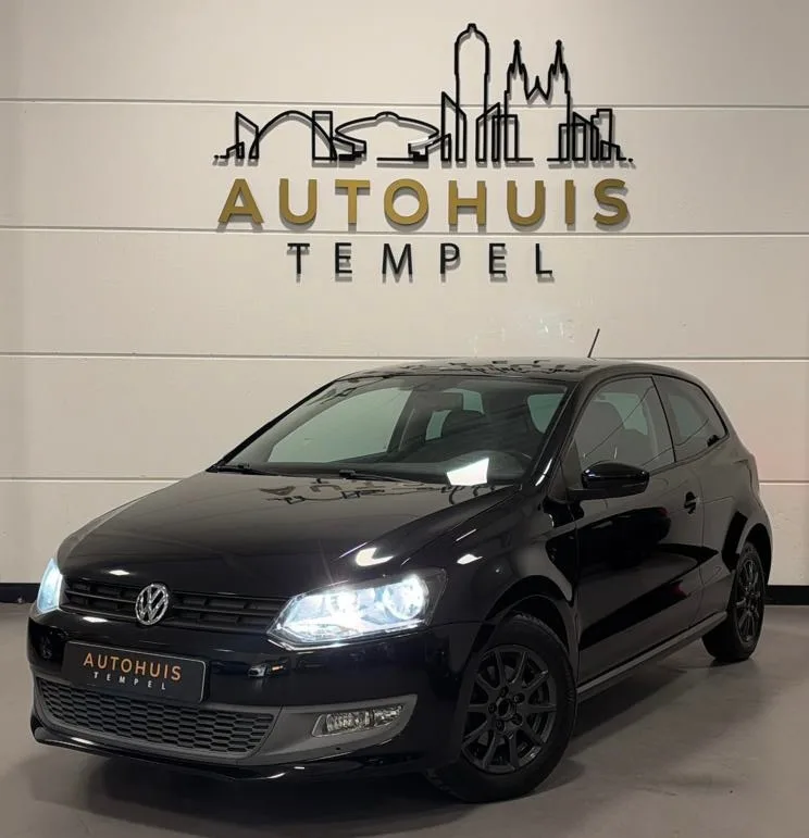 Volkswagen Polo (2011) — foto 1