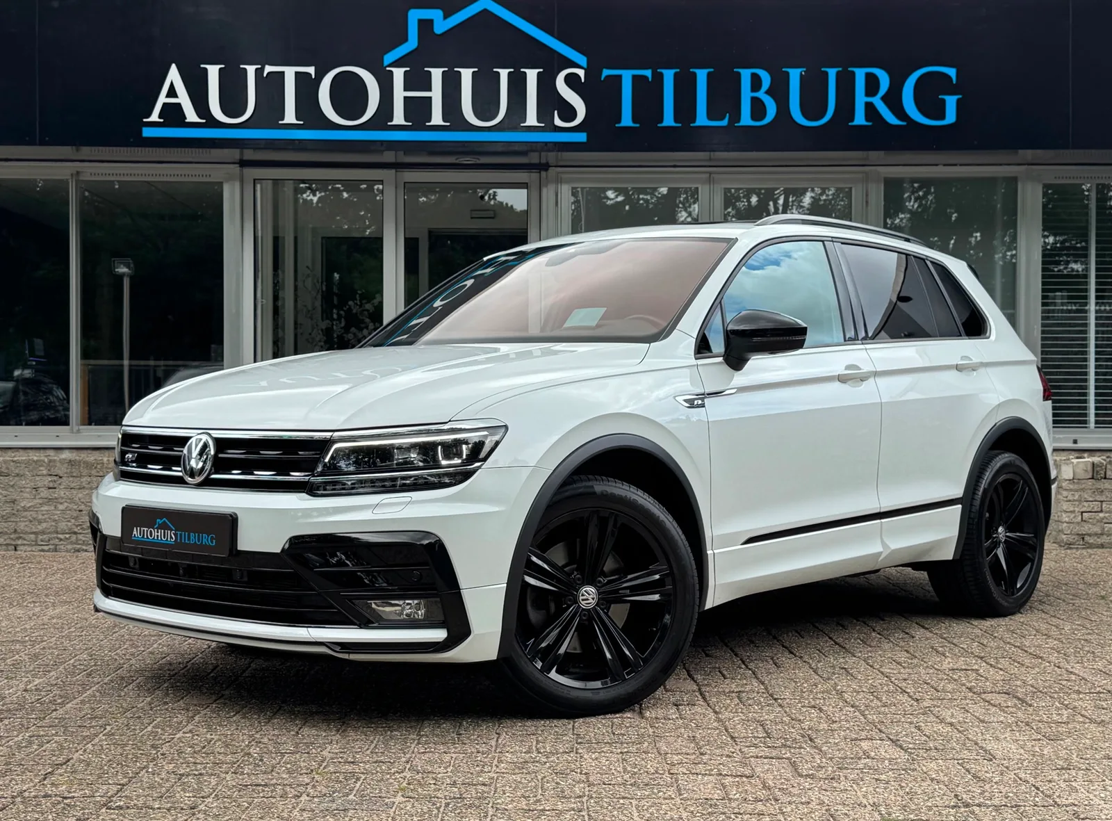 Volkswagen Tiguan (2020) — foto 1