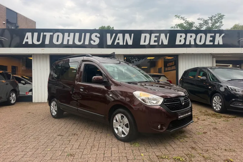 Dacia Dokker (2017)