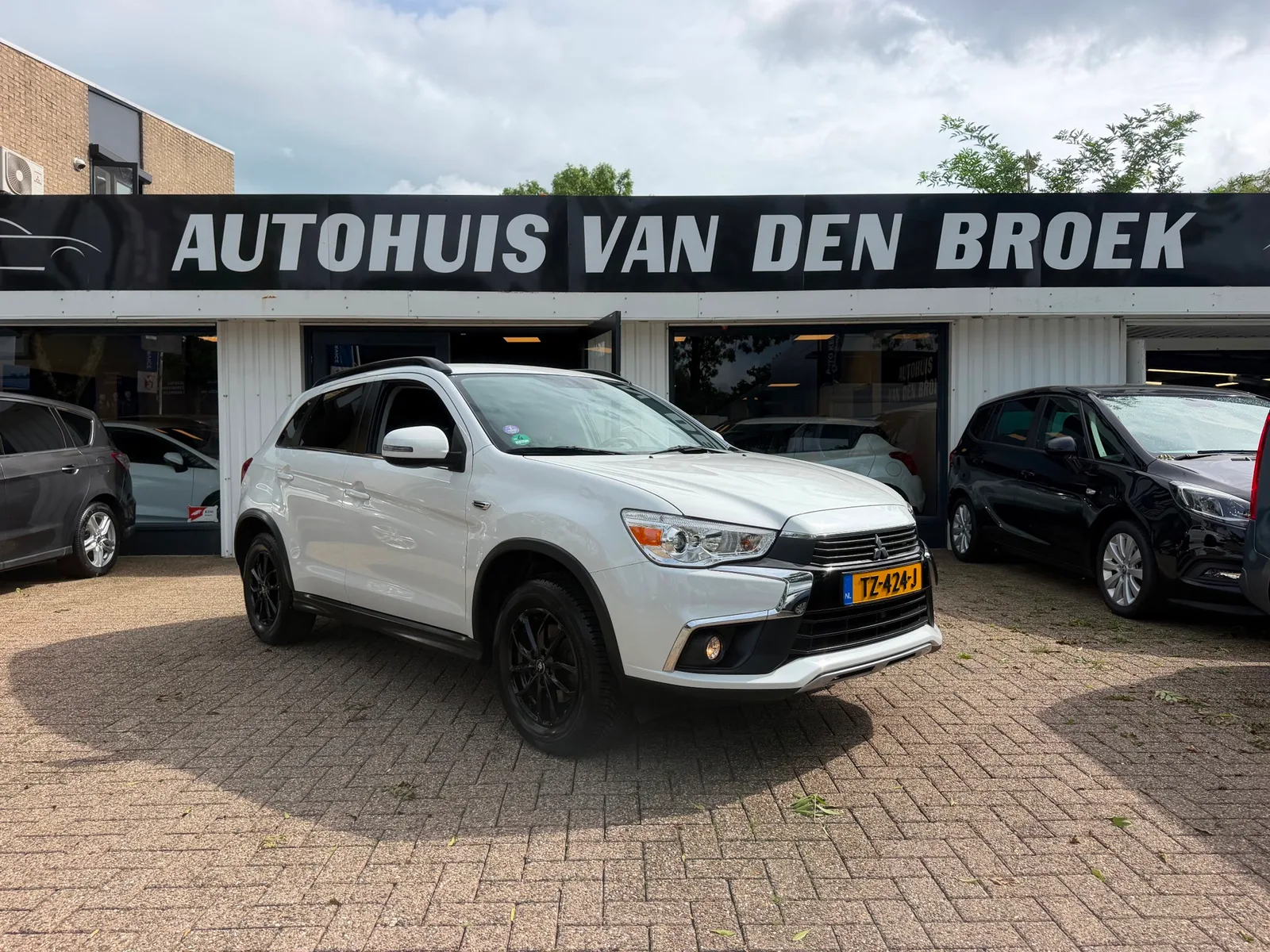 Mitsubishi ASX (2017) — foto 1