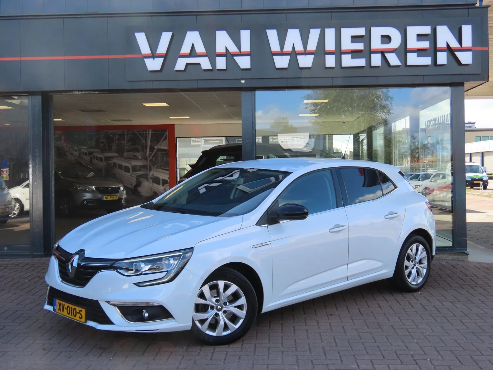 Renault Mégane (2019) — foto 1