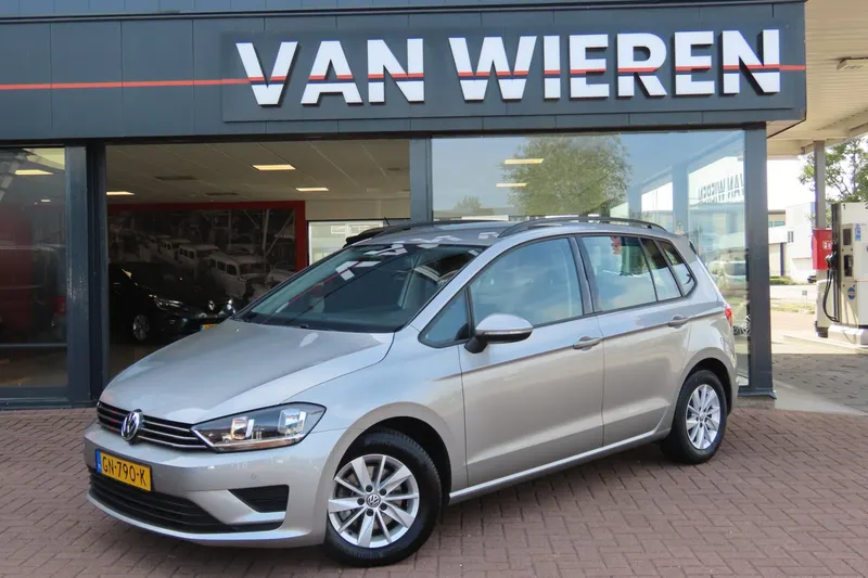 Volkswagen Golf Sportsvan (2015)