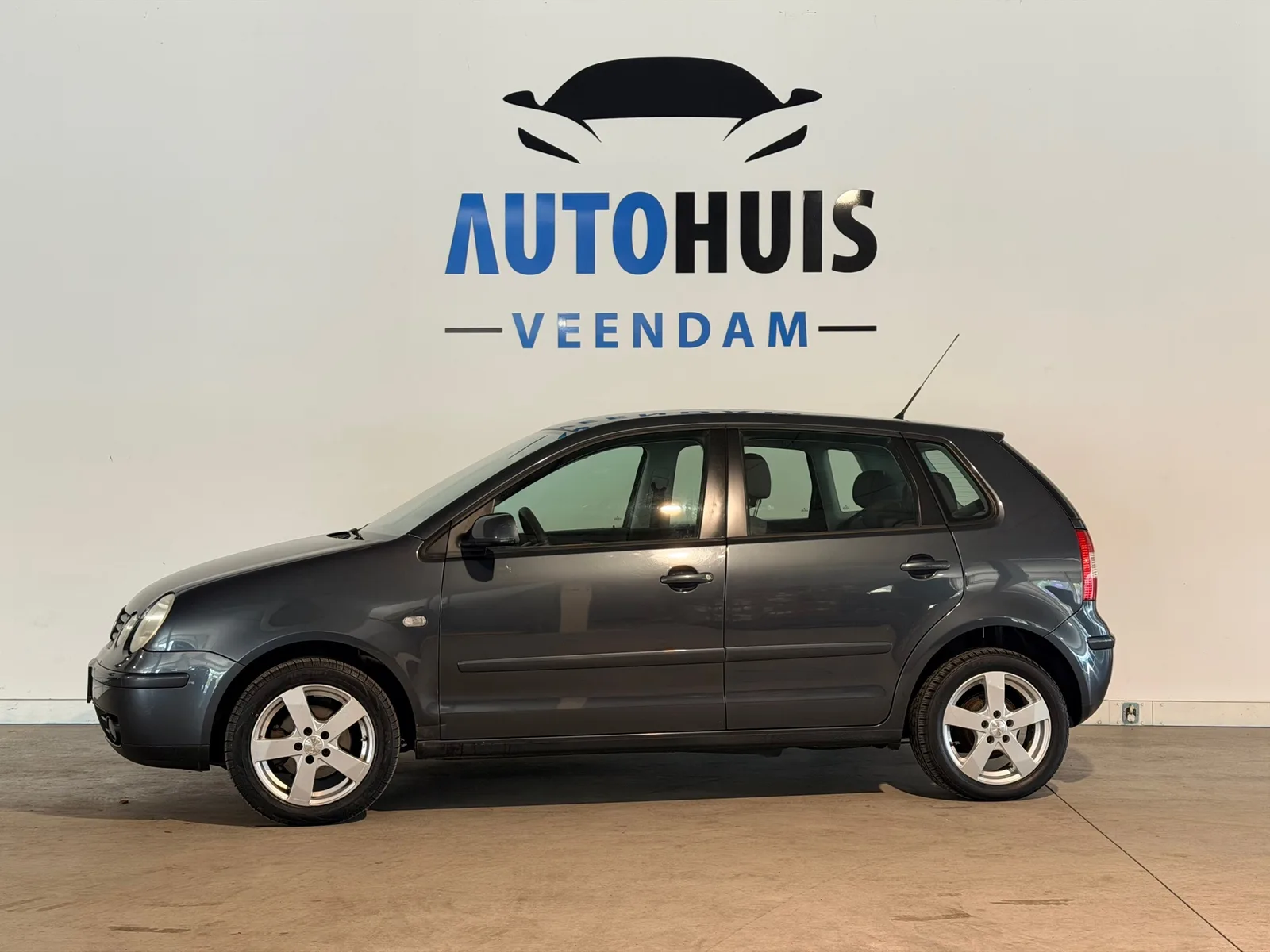 Volkswagen Polo (2006) — foto 1