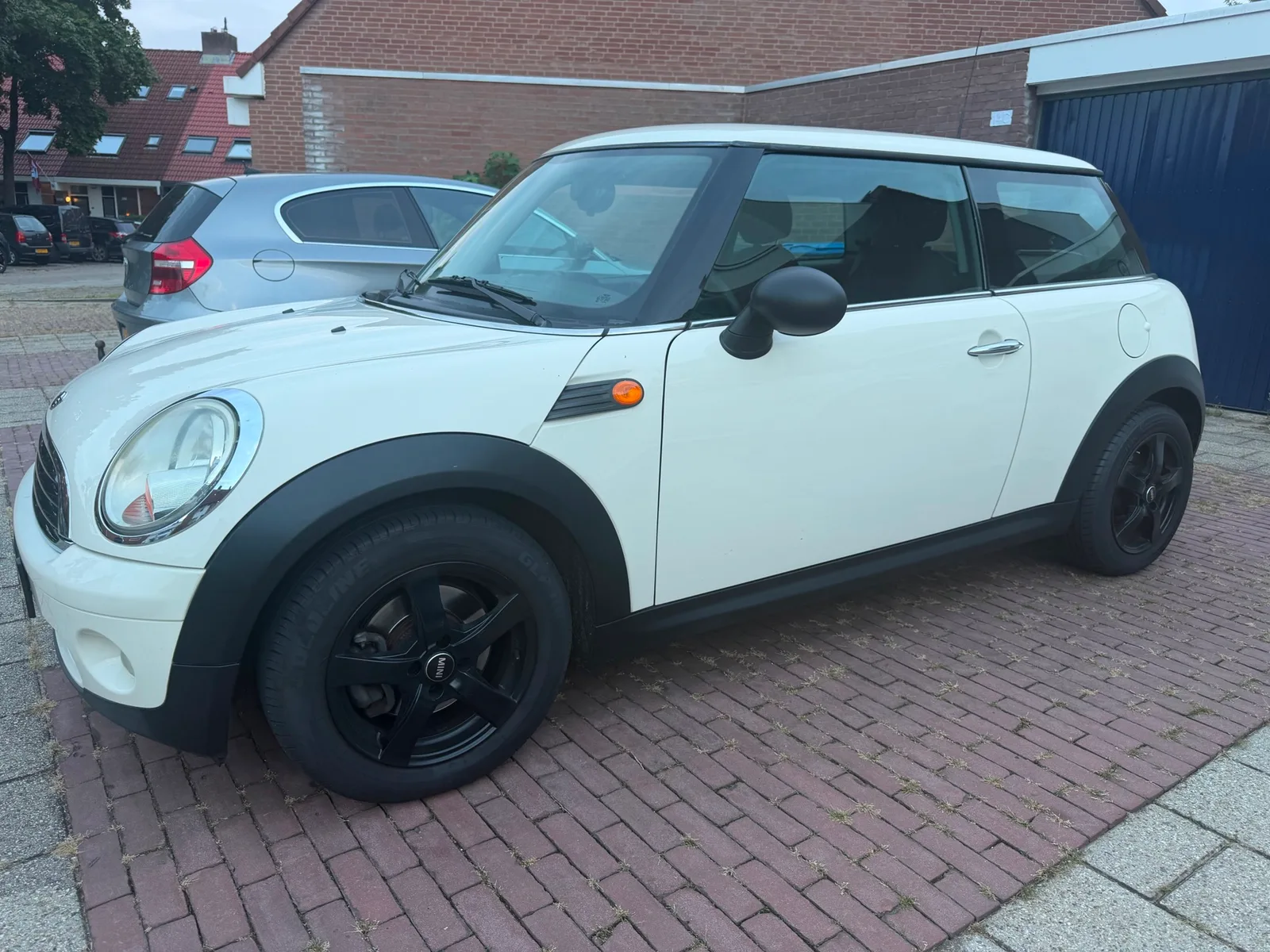 MINI One (2009) — foto 1