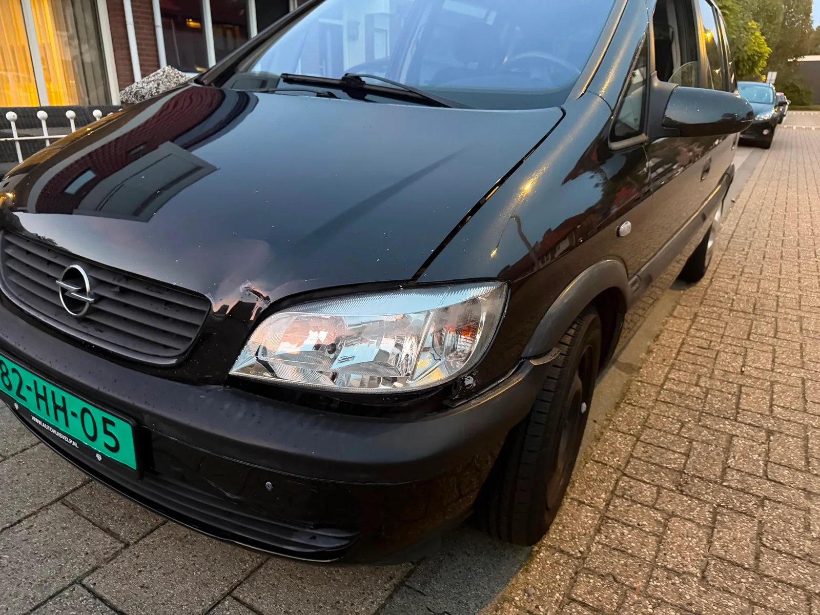 Opel Zafira (2002) — foto 1