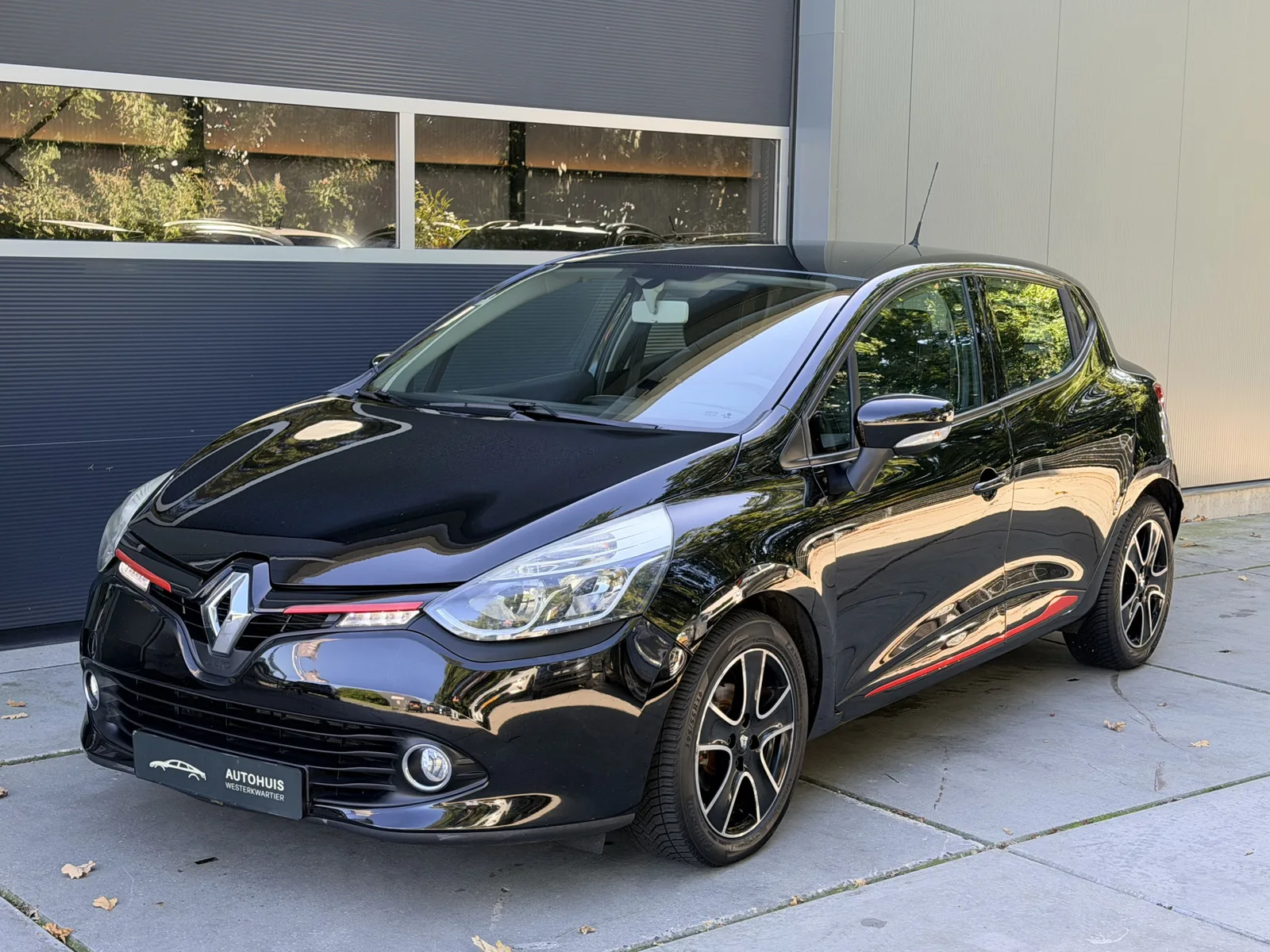 Renault Clio (2014) — foto 1