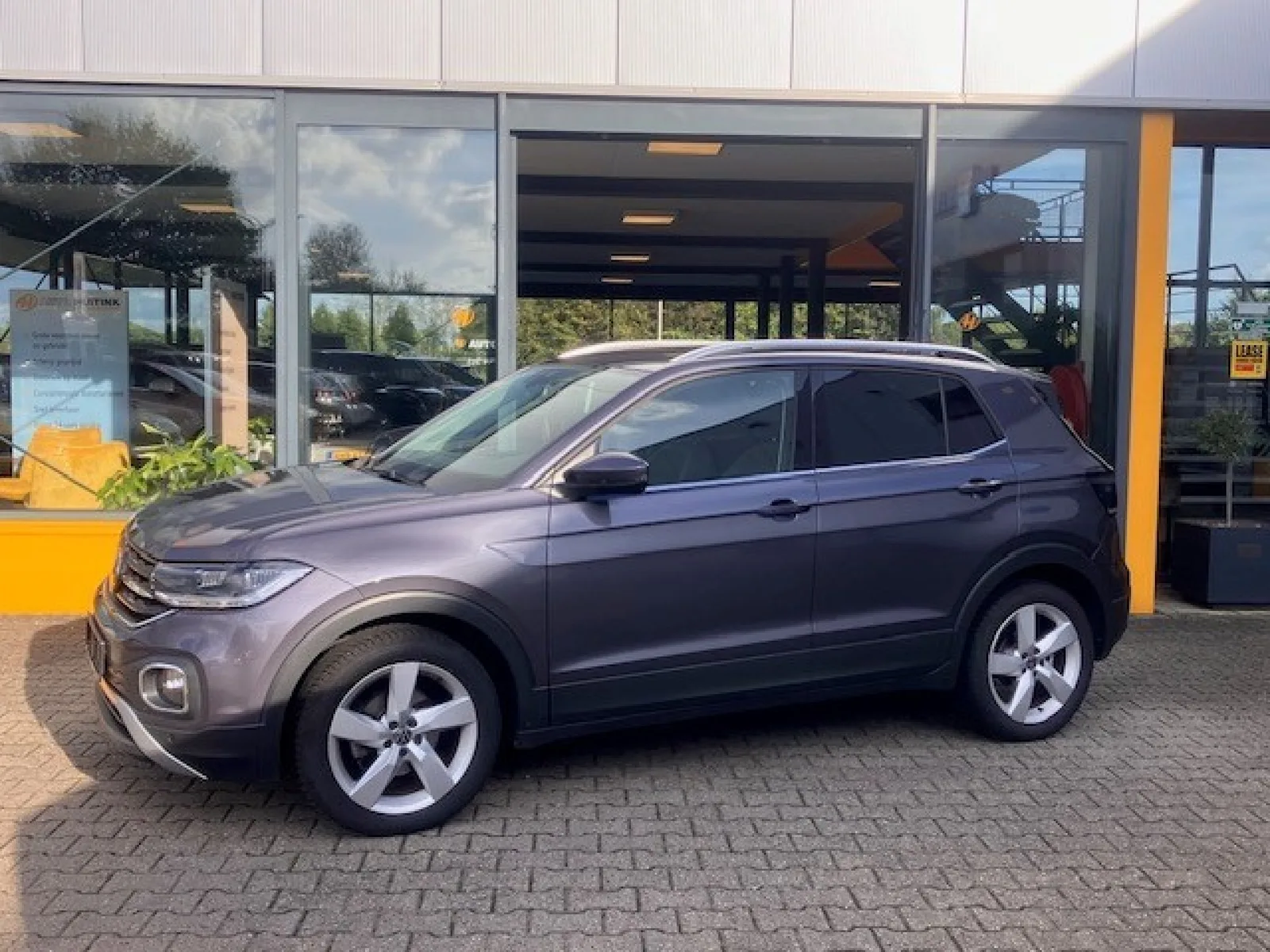 Volkswagen T-Cross (2021) — foto 1