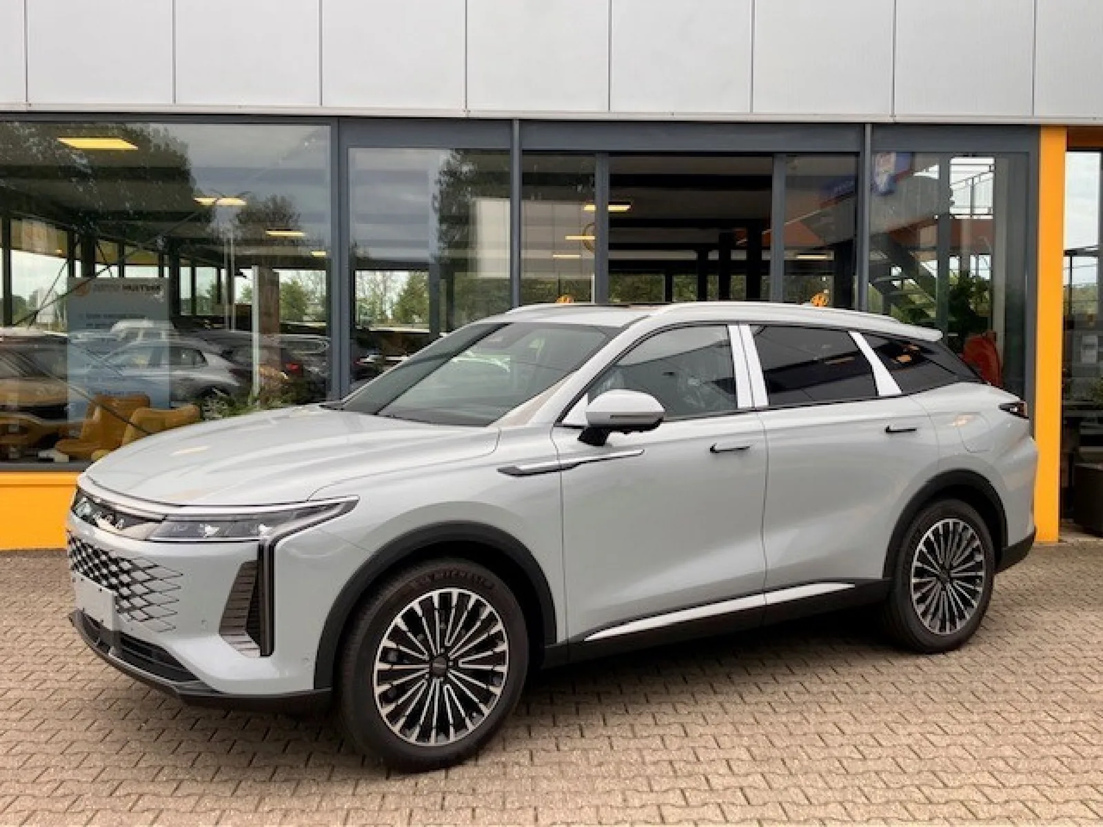 Omoda 9 (2026) — foto 1