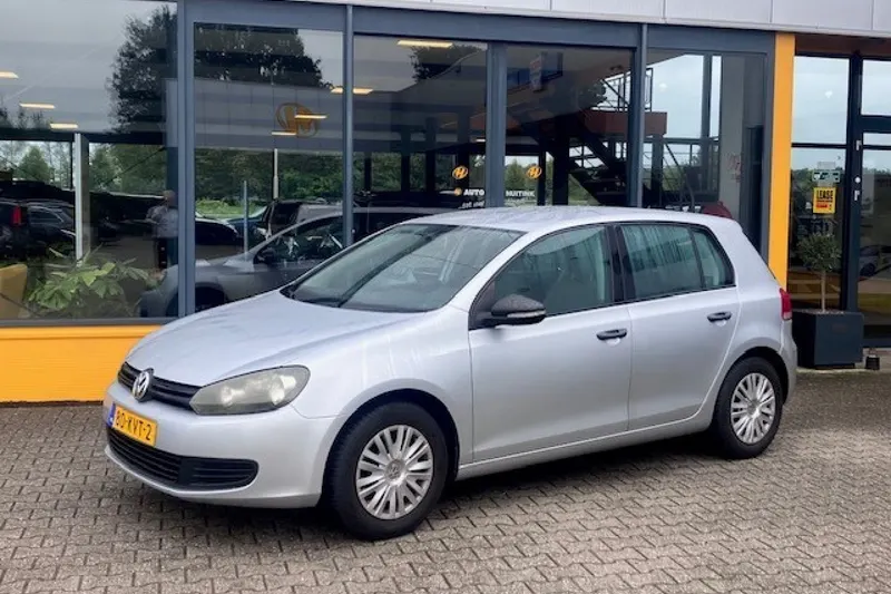 Volkswagen Golf (2010)