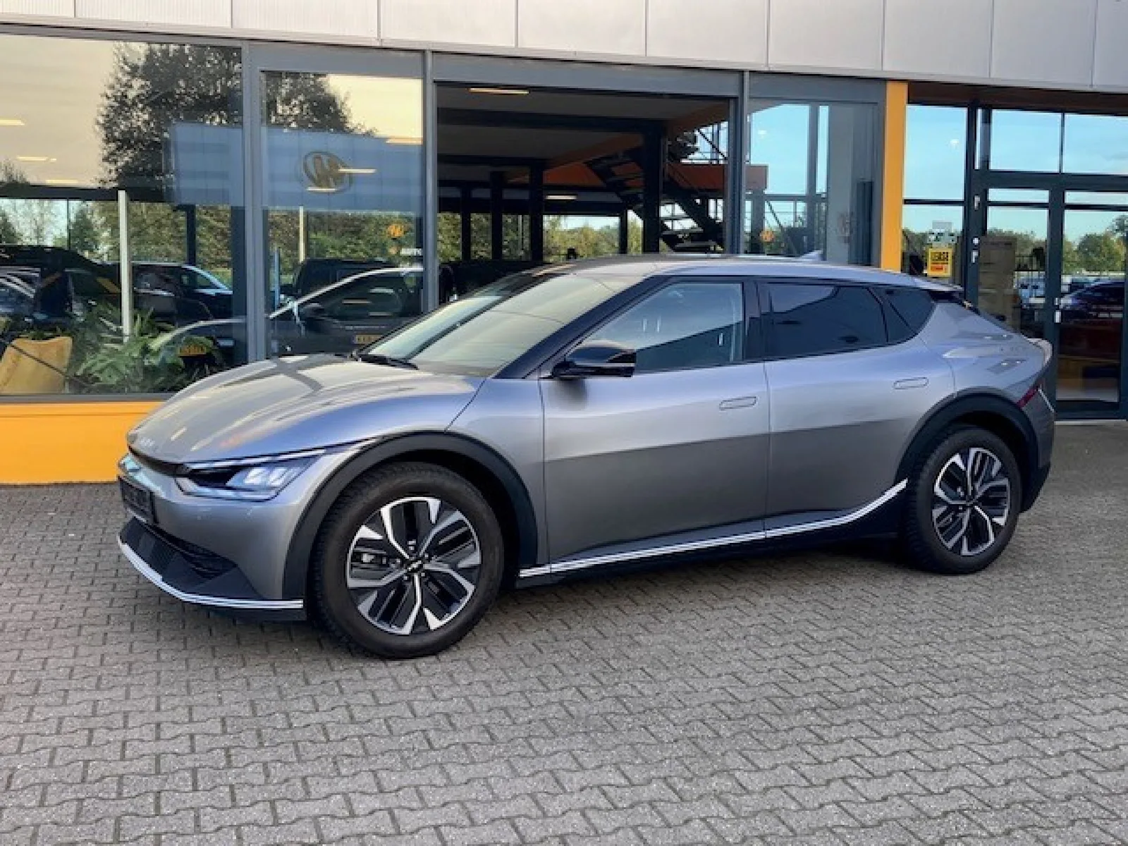 Kia EV6 (2023) — foto 1
