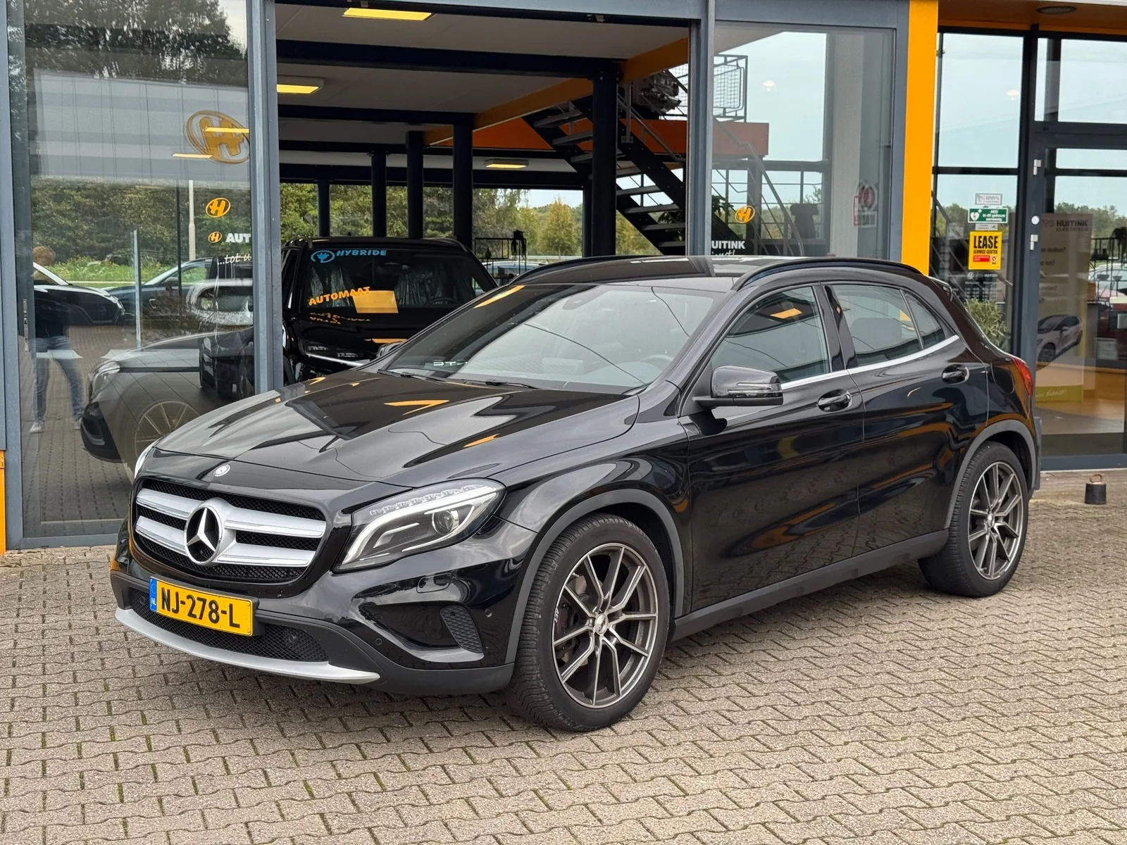 Mercedes-Benz GLA-Klasse (2017) — foto 1