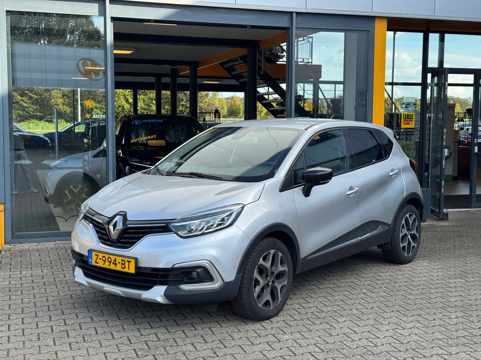 Renault Captur (2019) — foto 1