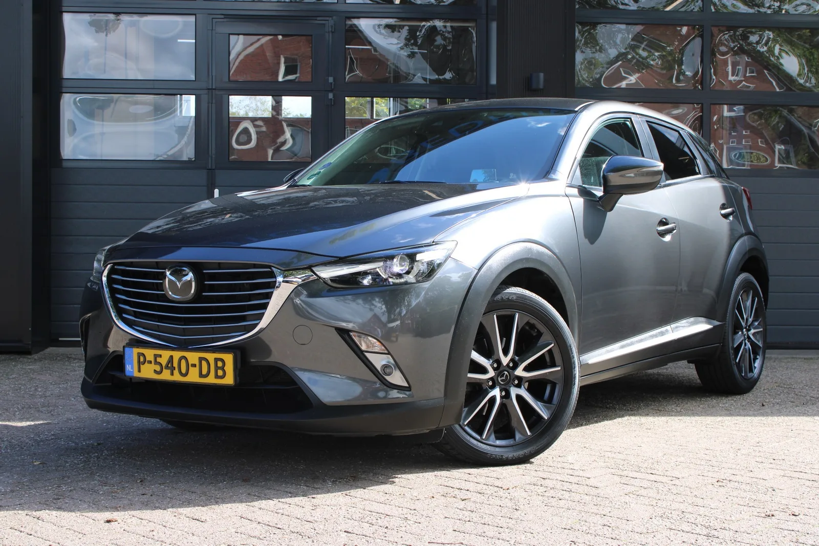 Mazda CX-3 (2018) — foto 1
