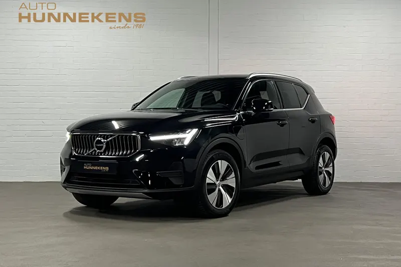Volvo XC40 (2022)