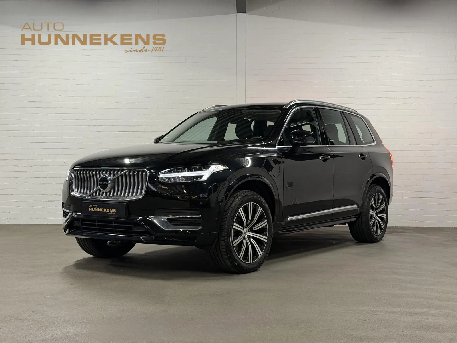 Volvo XC90 (2022) — foto 1