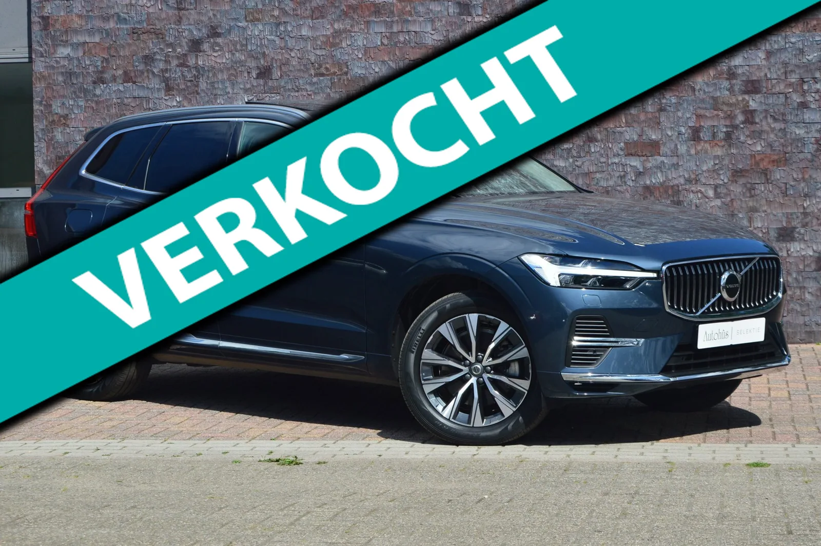 Volvo XC60 (2022) — foto 1