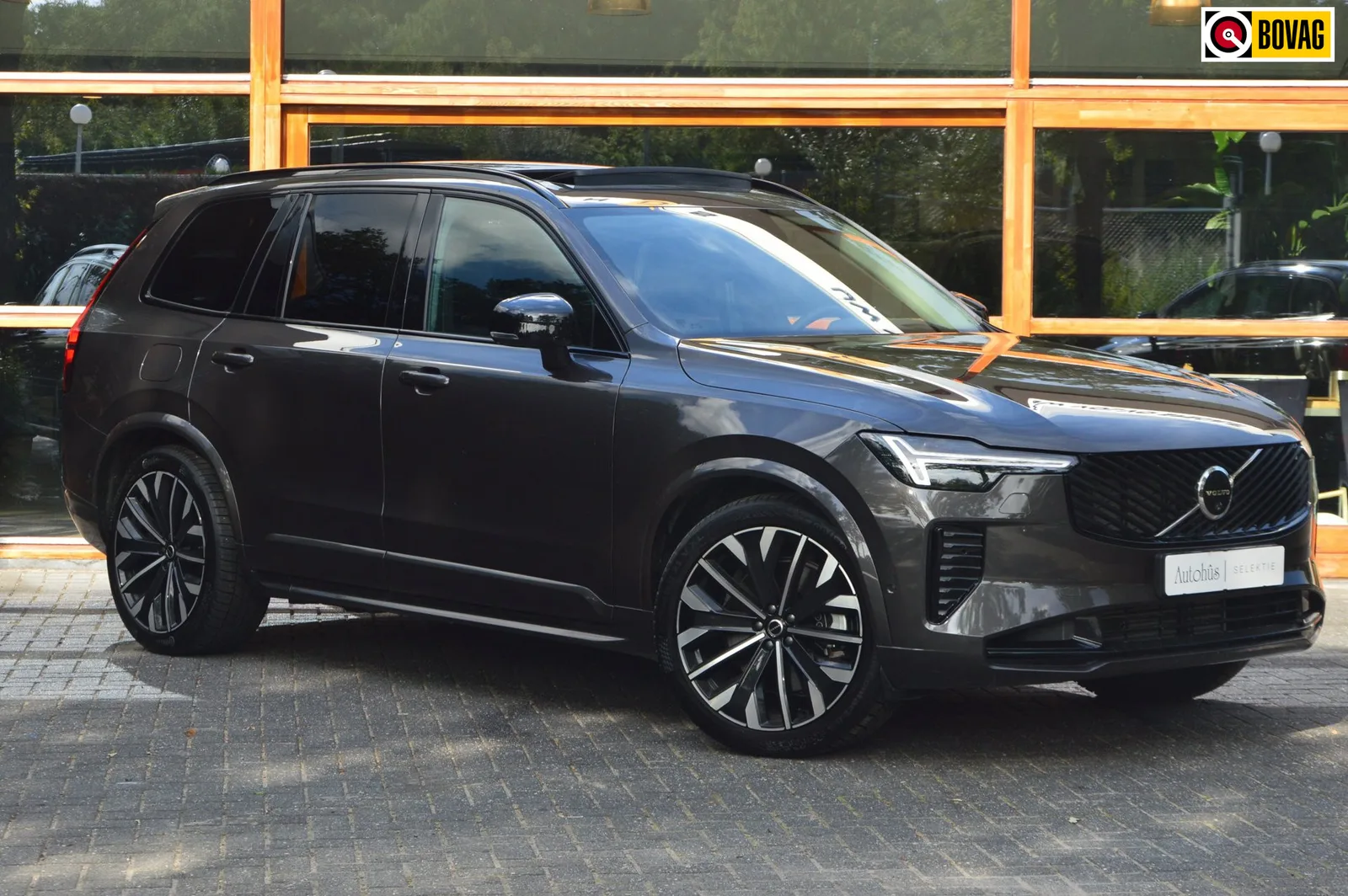 Volvo XC90 (2026) — foto 1