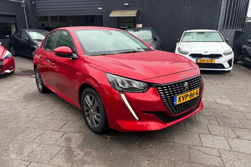 Peugeot 208 (2021)