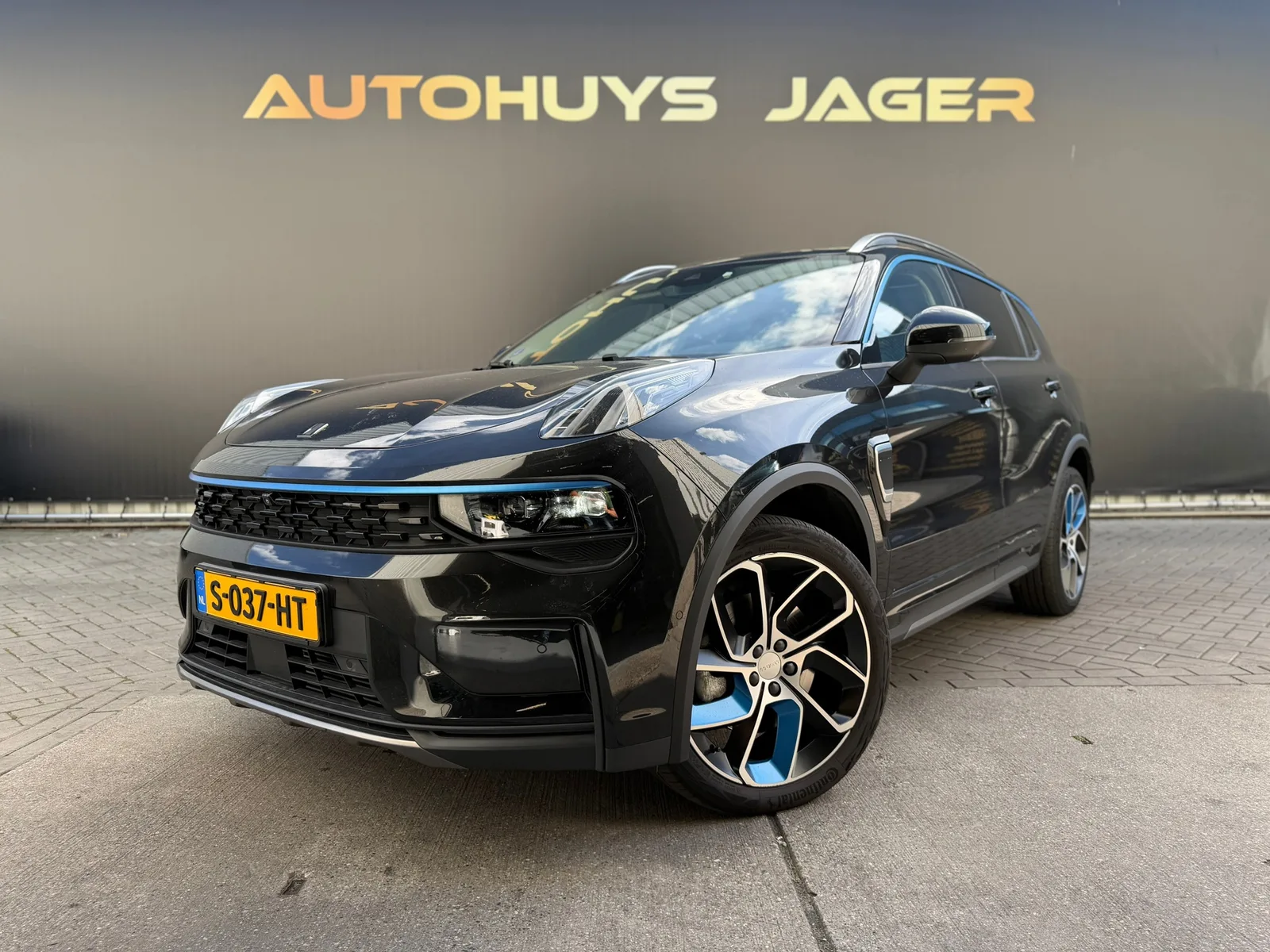 Lynk & Co 01 (2023) — foto 1