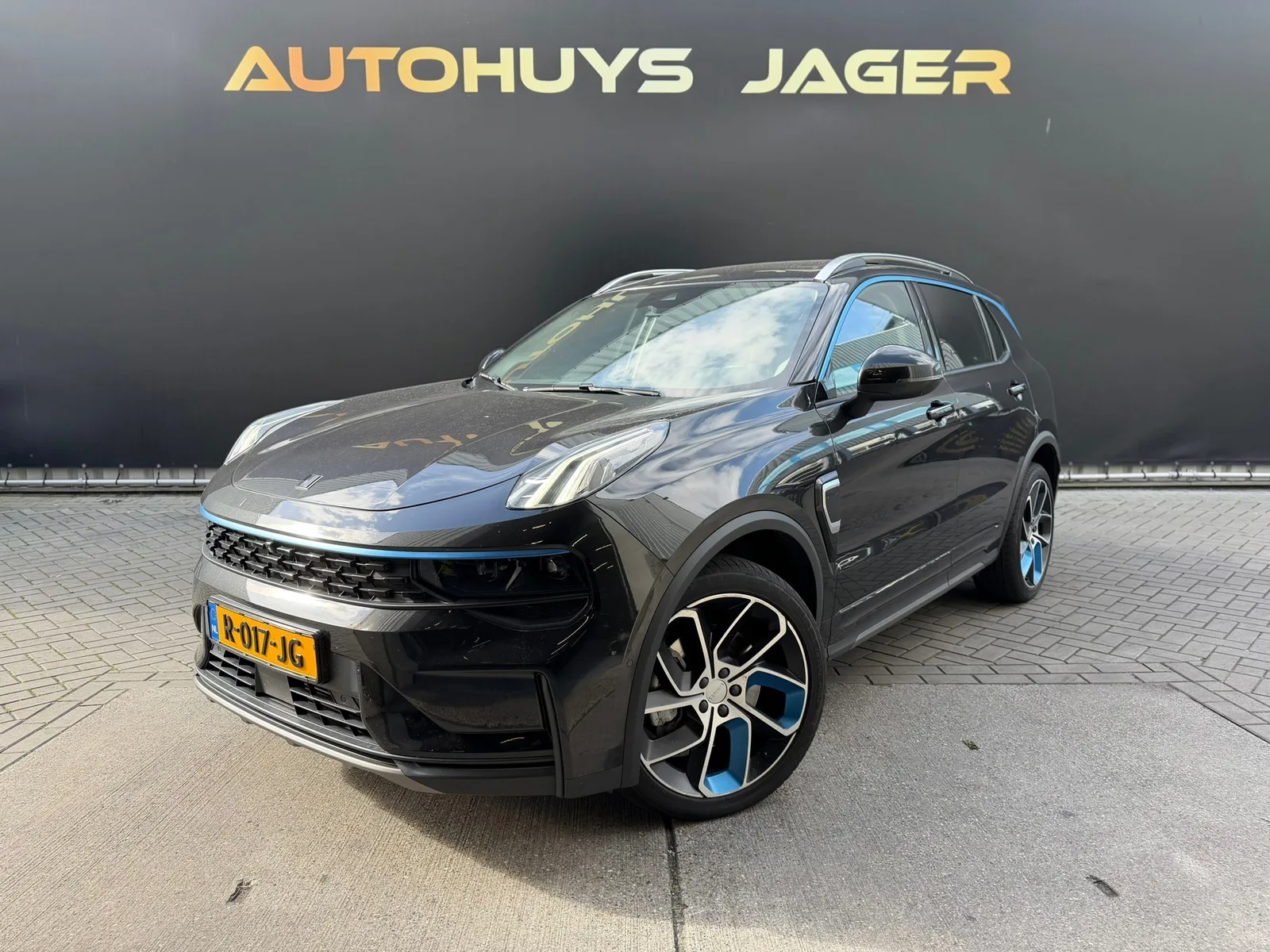 Lynk & Co 01 (2022) — foto 1