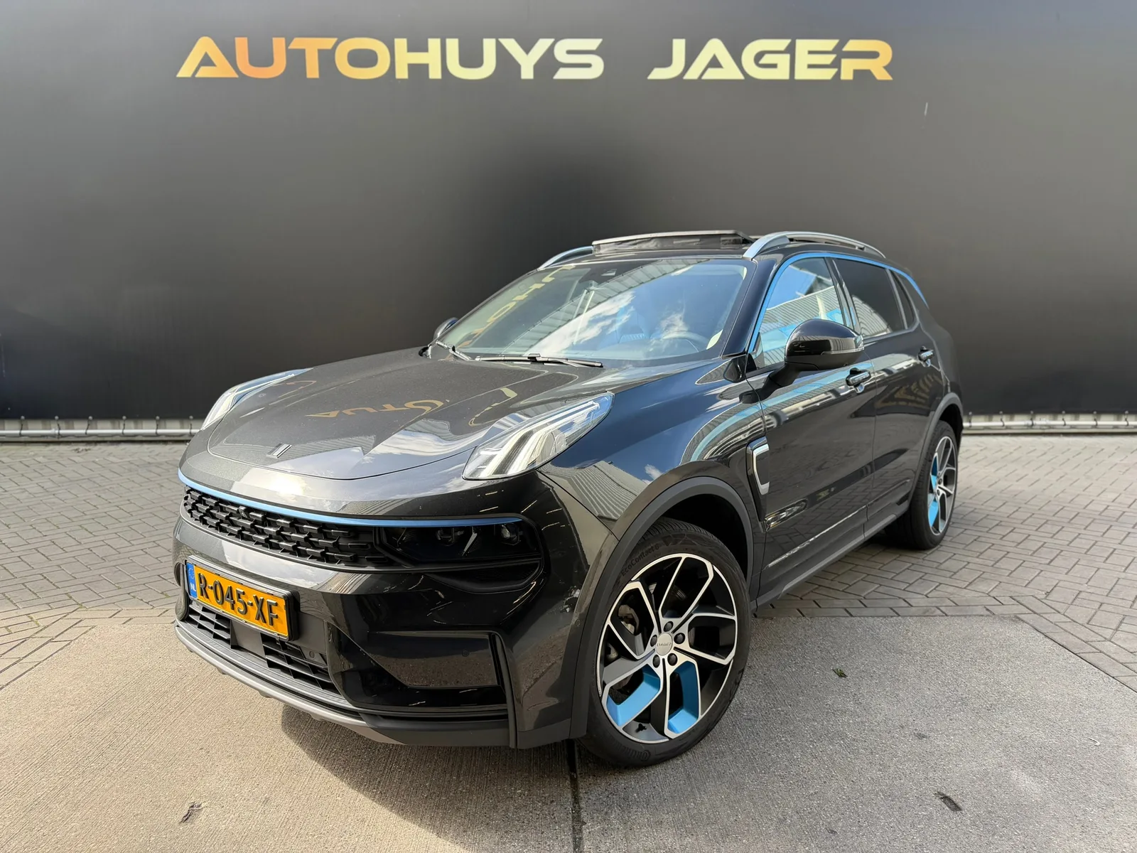 Lynk & Co 01 (2022) — foto 1