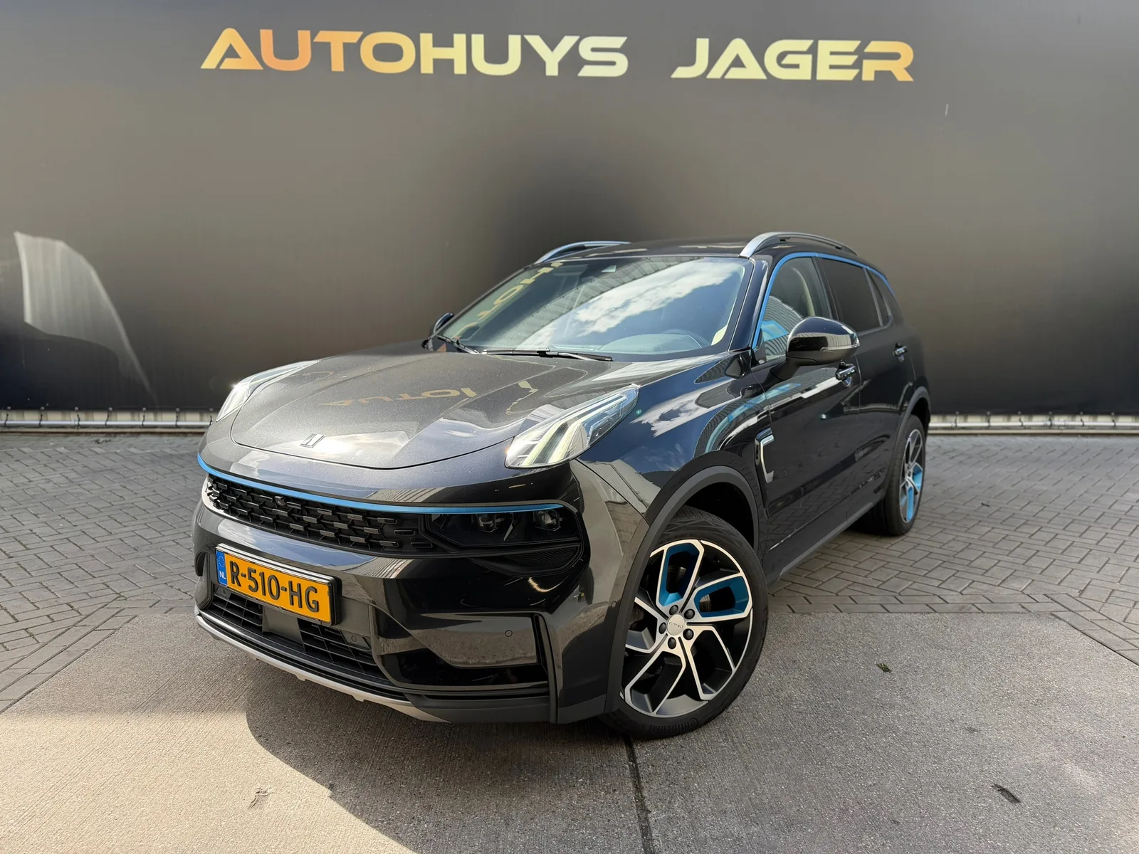 Lynk & Co 01 (2022) — foto 1
