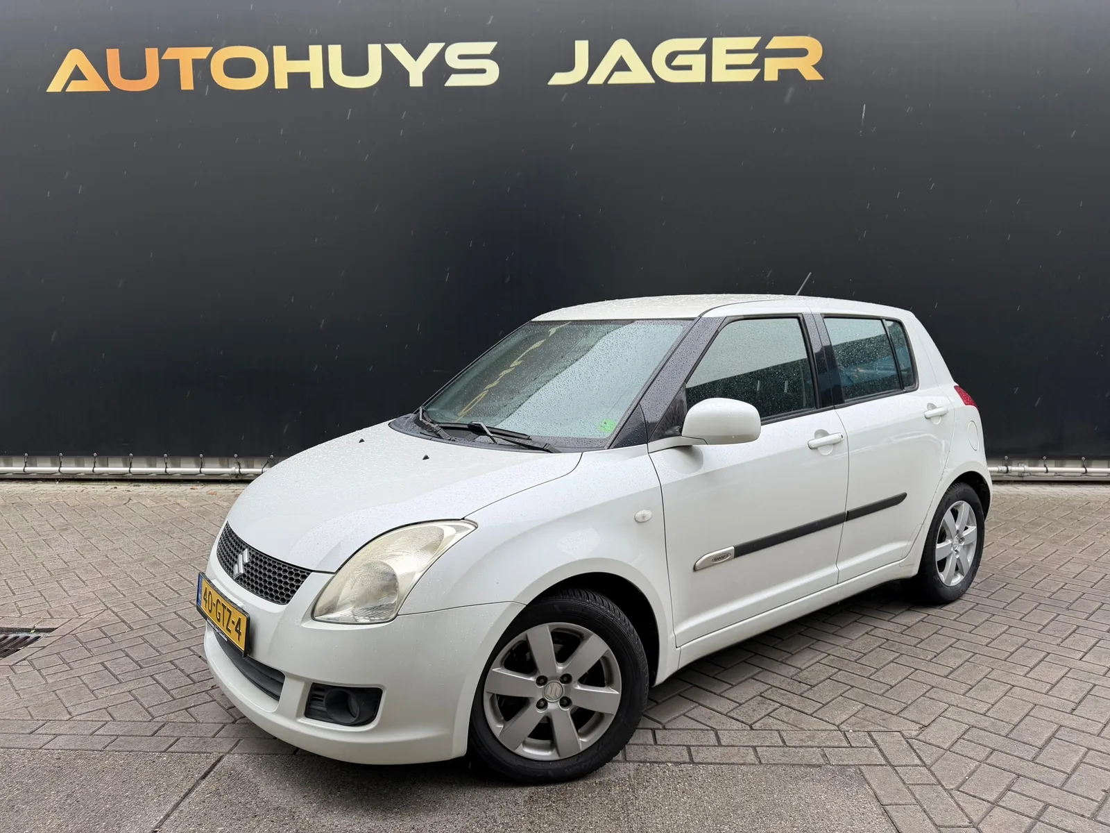 Suzuki Swift (2008) — foto 1