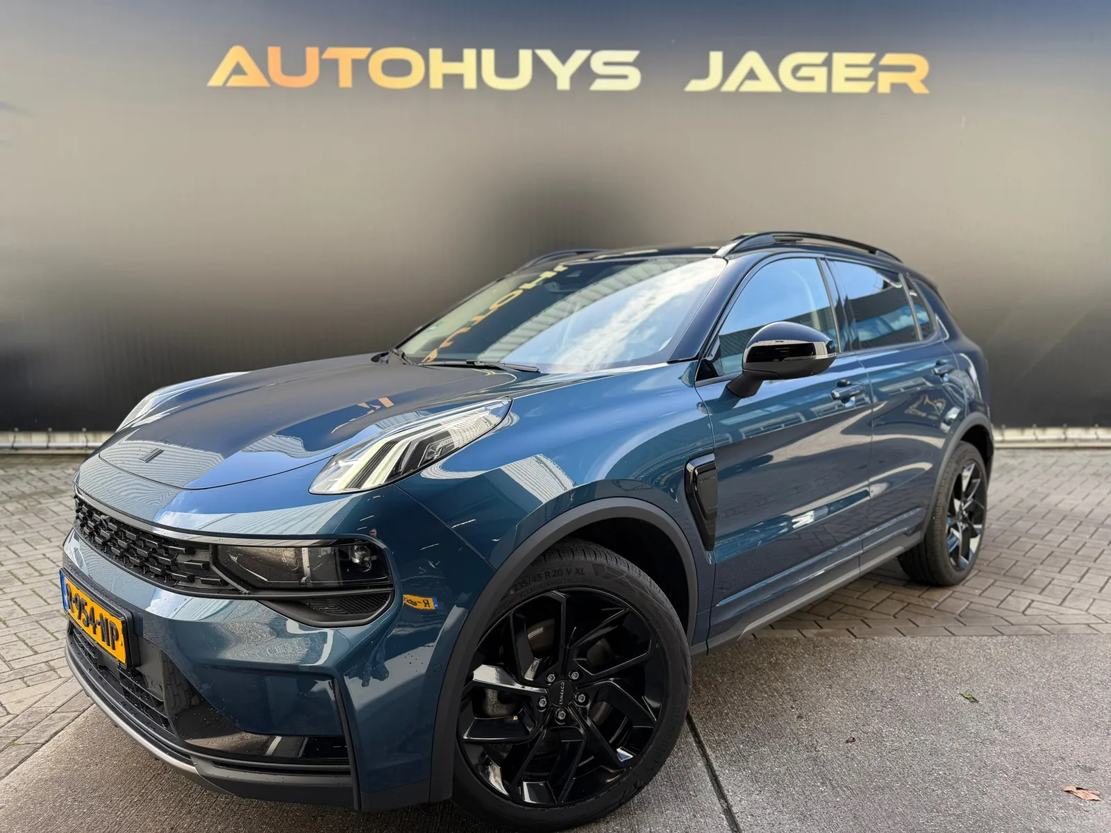 Lynk & Co 01 (2022) — foto 1