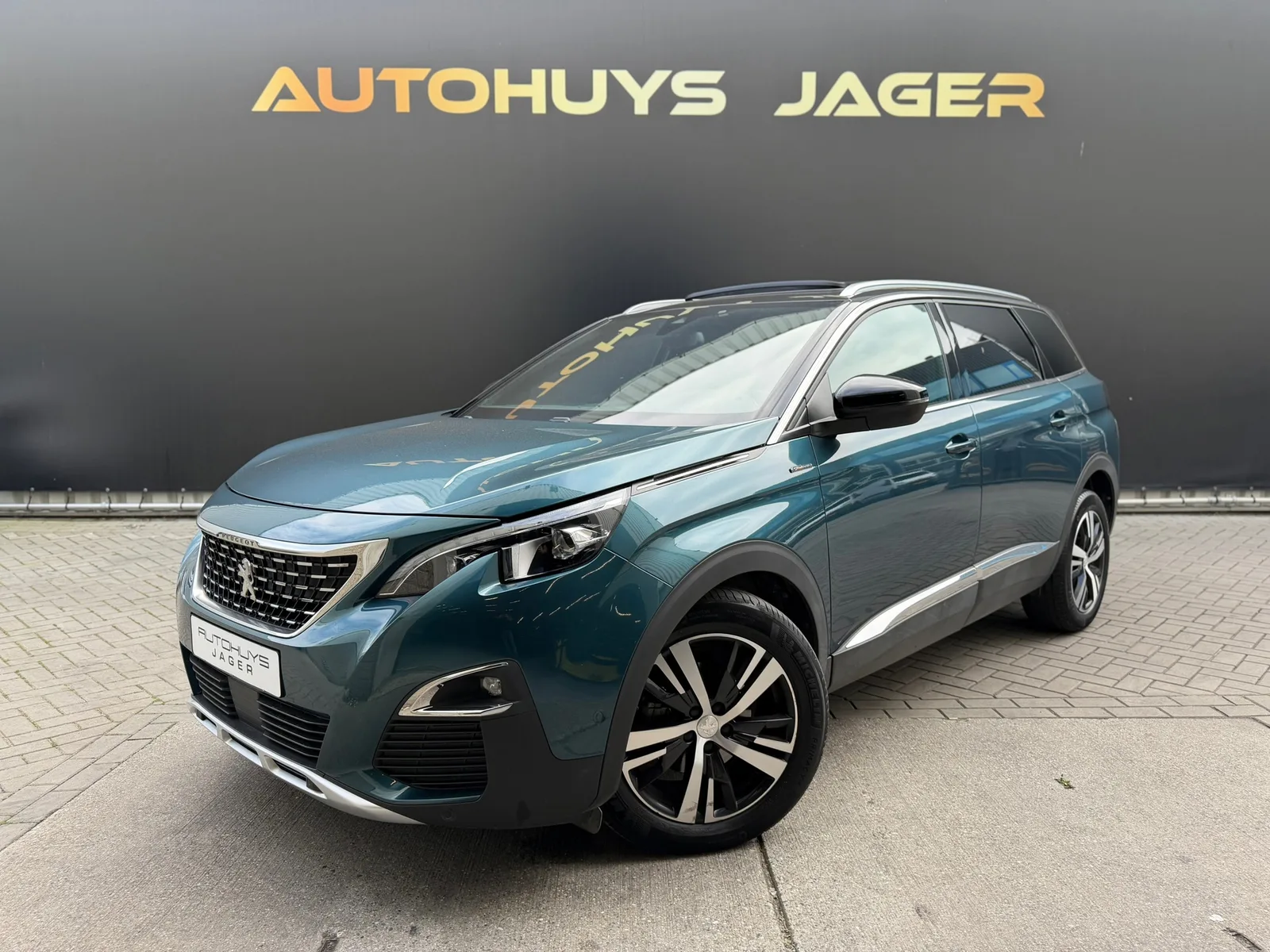 Peugeot 5008 (2020) — foto 1