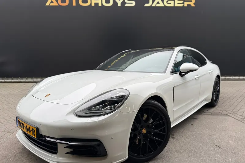 Porsche Panamera (2017)
