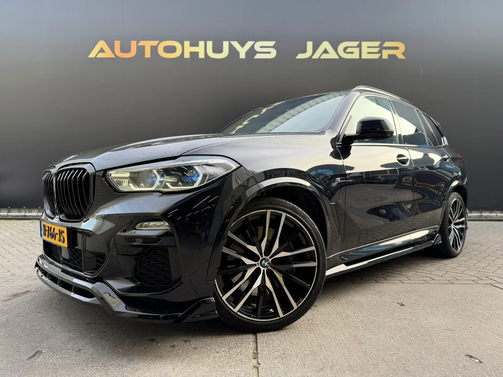 BMW X5 (2020) — foto 1