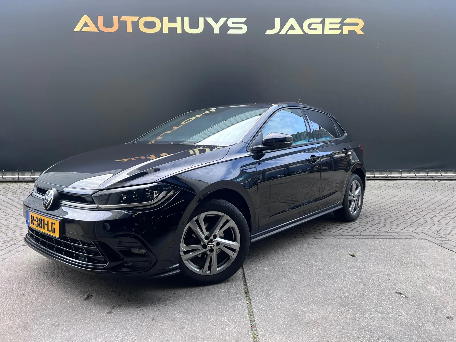 Volkswagen Polo (2022) — foto 1