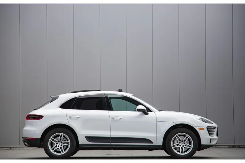 Porsche Macan (2015)