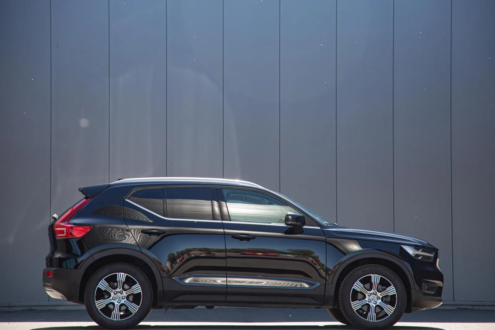 Volvo XC40 (2020) — foto 1