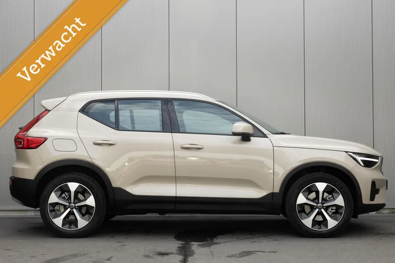 Volvo XC40 (2026)