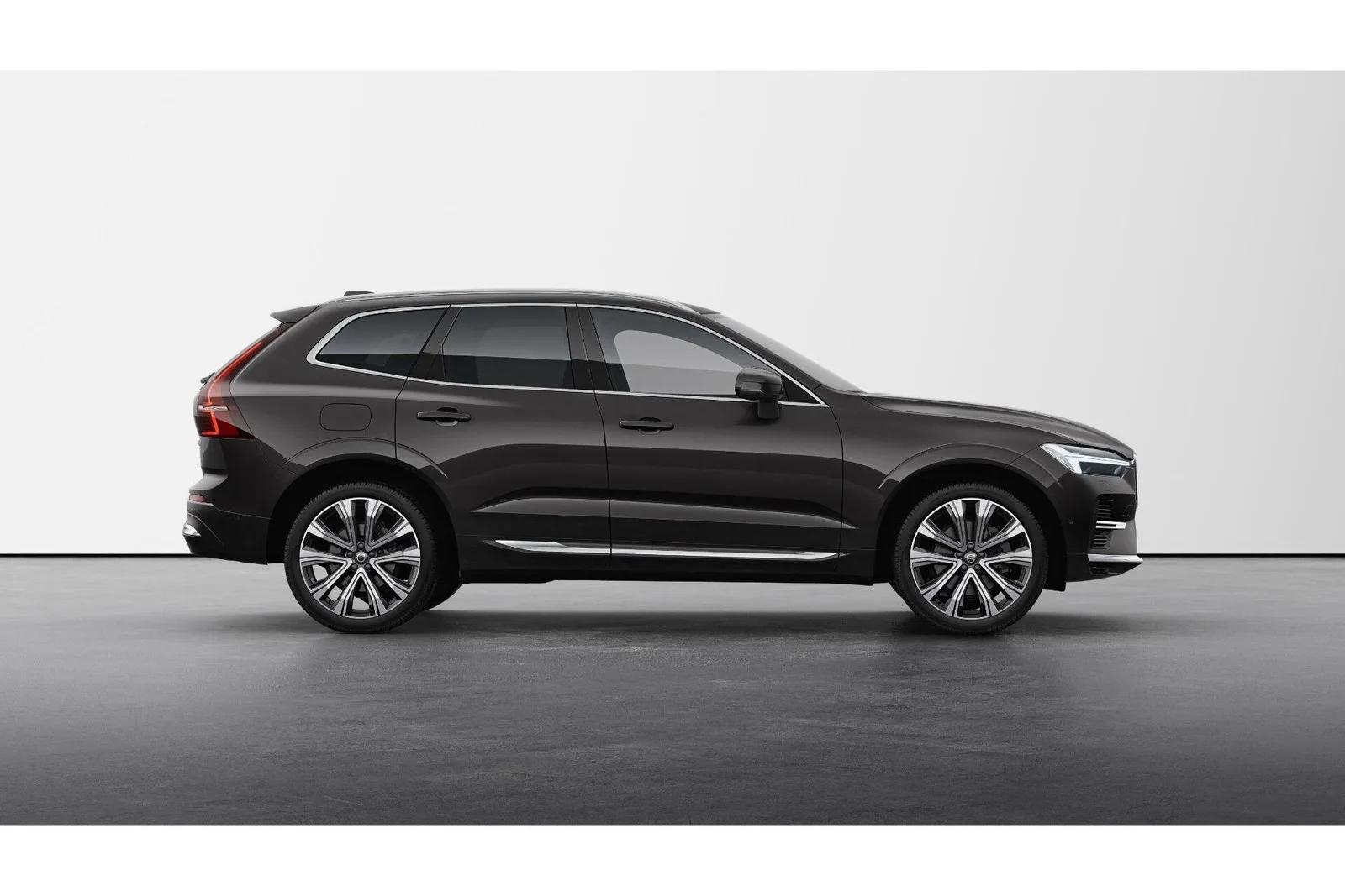 Volvo XC60 (2025) — foto 1