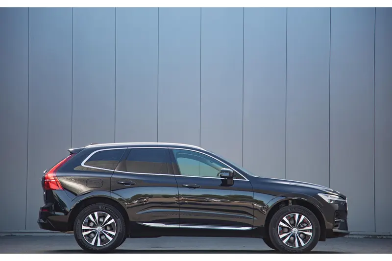 Volvo XC60 (2024)
