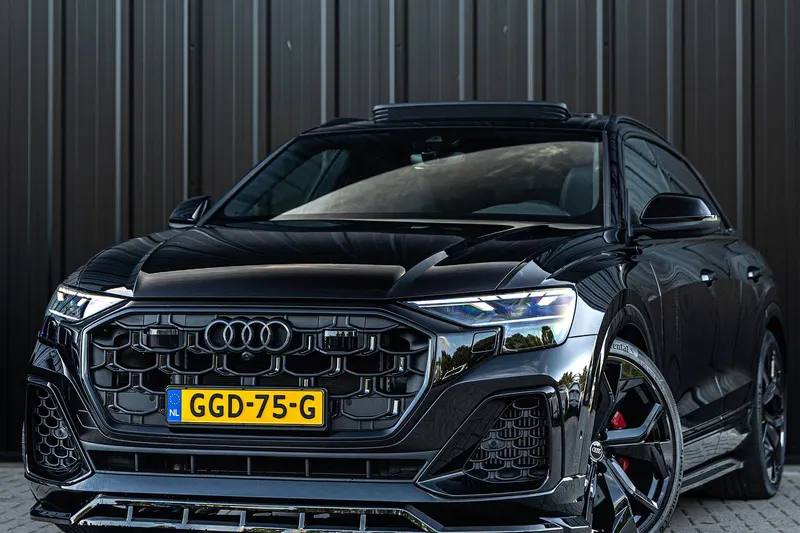Audi Q8 (2024)