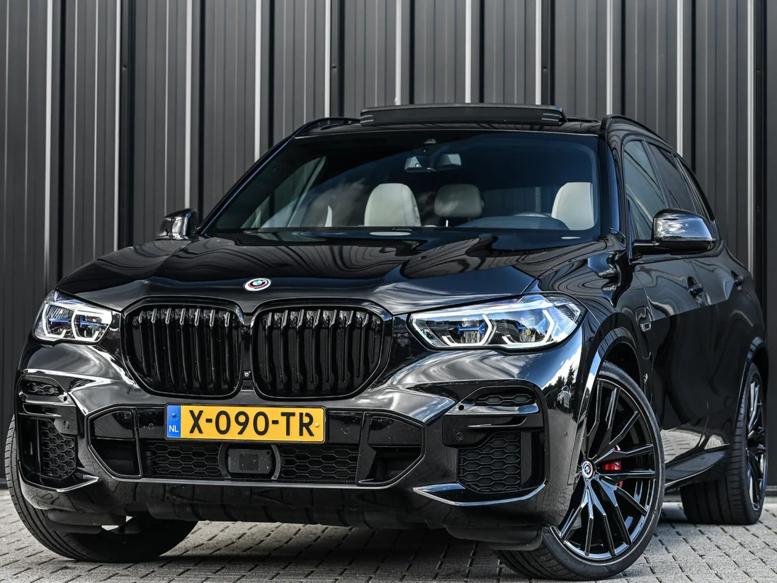 BMW X5 (2022) — foto 1