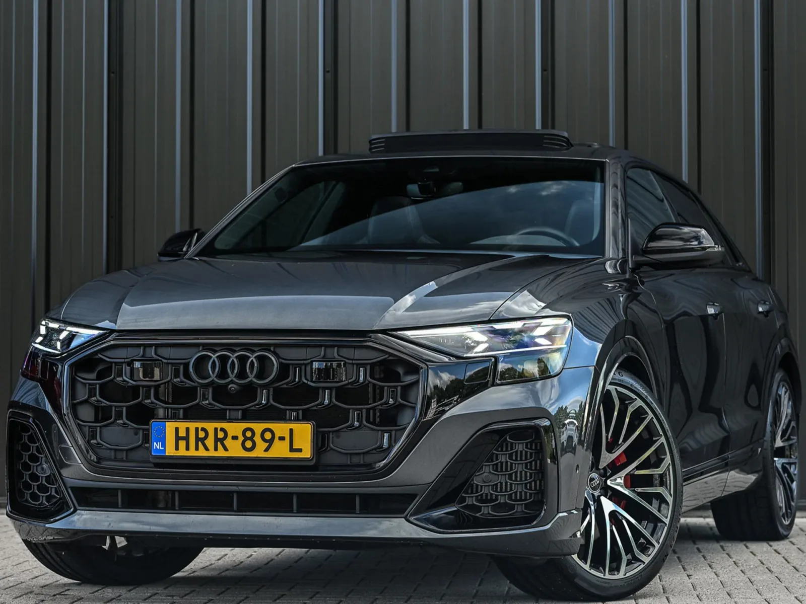Audi Q8 (2024) — foto 1