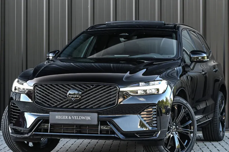 Volvo XC60 (2025)