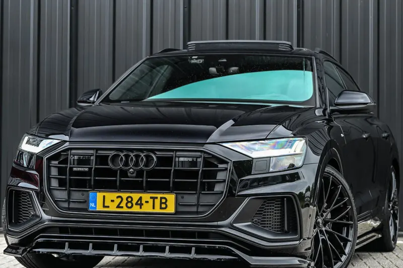 Audi Q8 (2021)