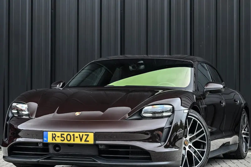 Porsche Taycan Sport Turismo (2022)