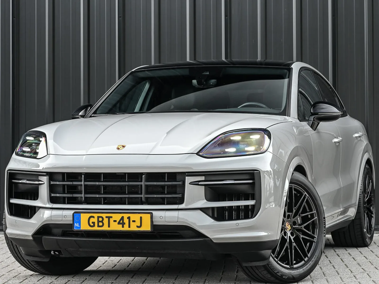 Porsche Cayenne (2024) — foto 1