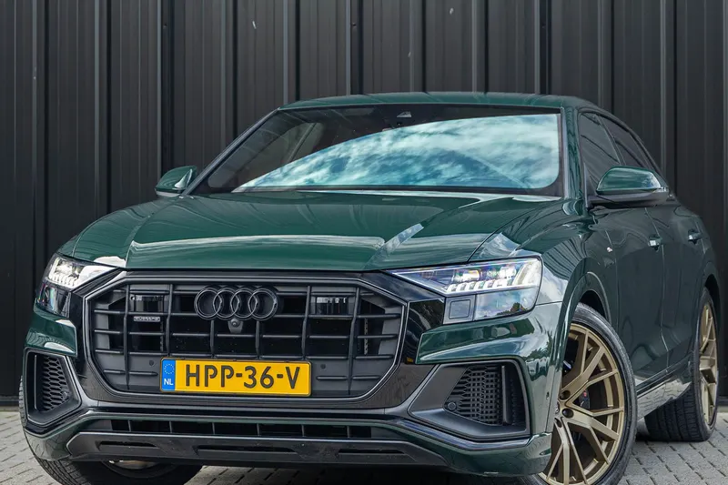 Audi Q8 (2021)