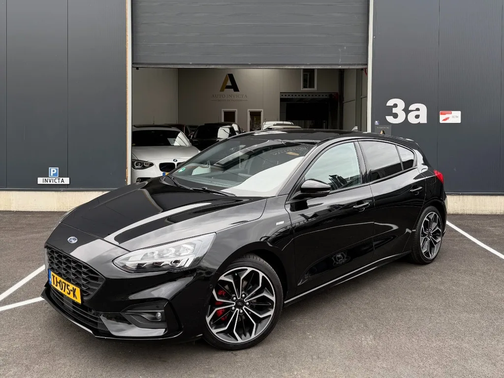Ford Focus (2018) — foto 1